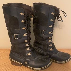 Sorel knee high lace-up boots